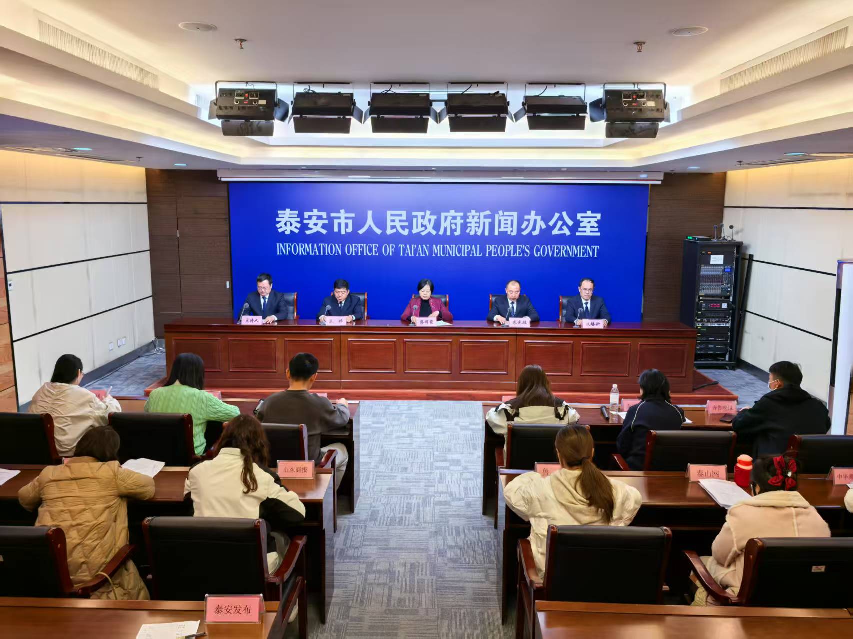 微信图片_202503181636411.jpg