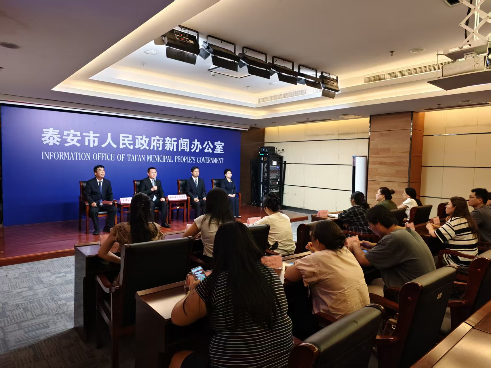 微信图片_20250818165152_245_35.jpg