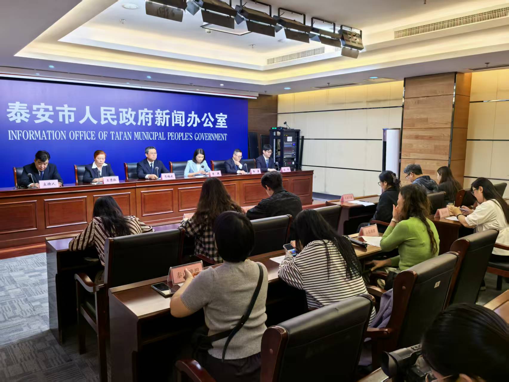 微信图片_20250924151638_791_124.jpg 微信图片_20250924151638_791_124.jpg