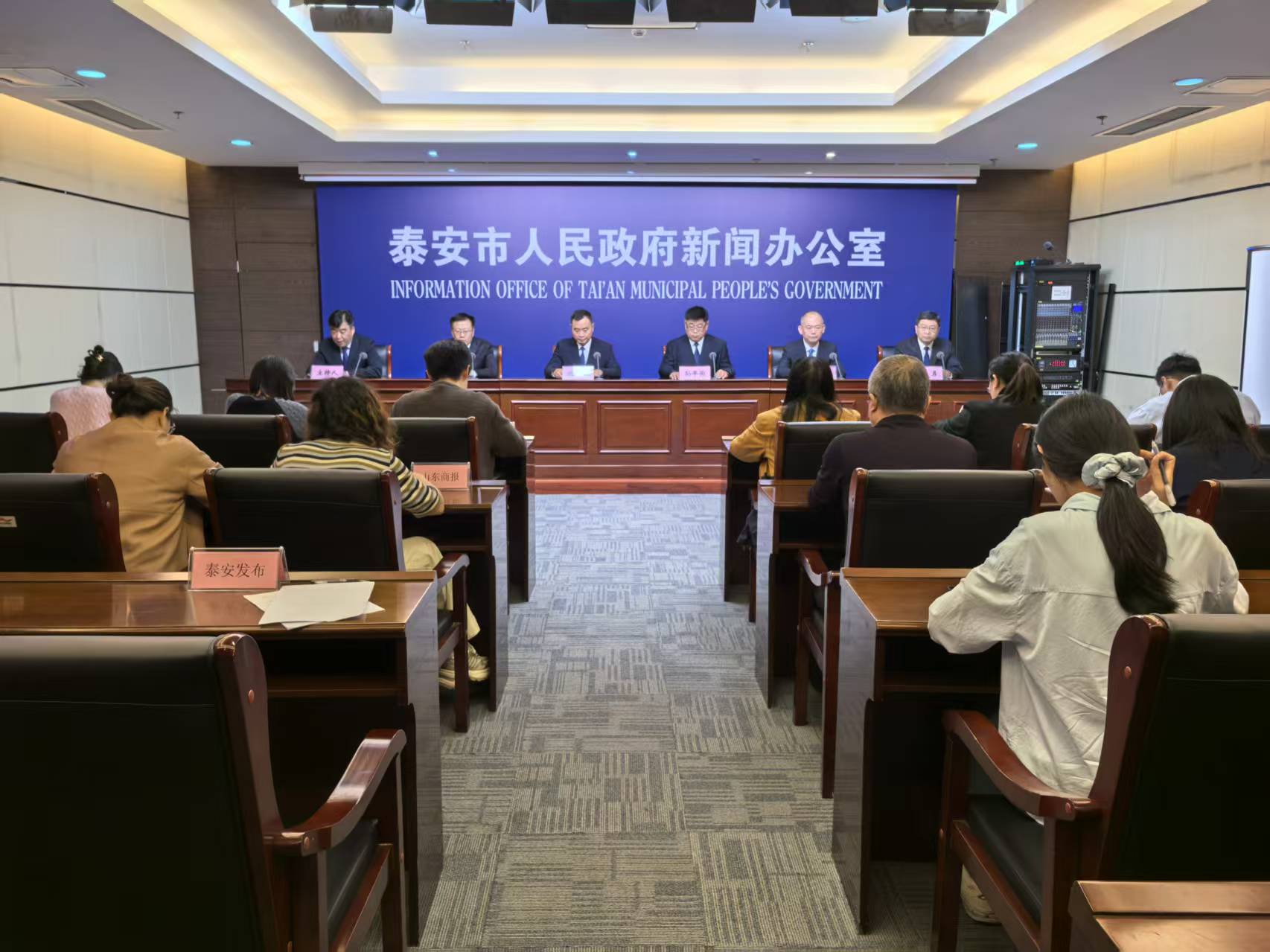 微信图片_20250928110345_902_124.jpg 微信图片_20250928110345_902_124.jpg