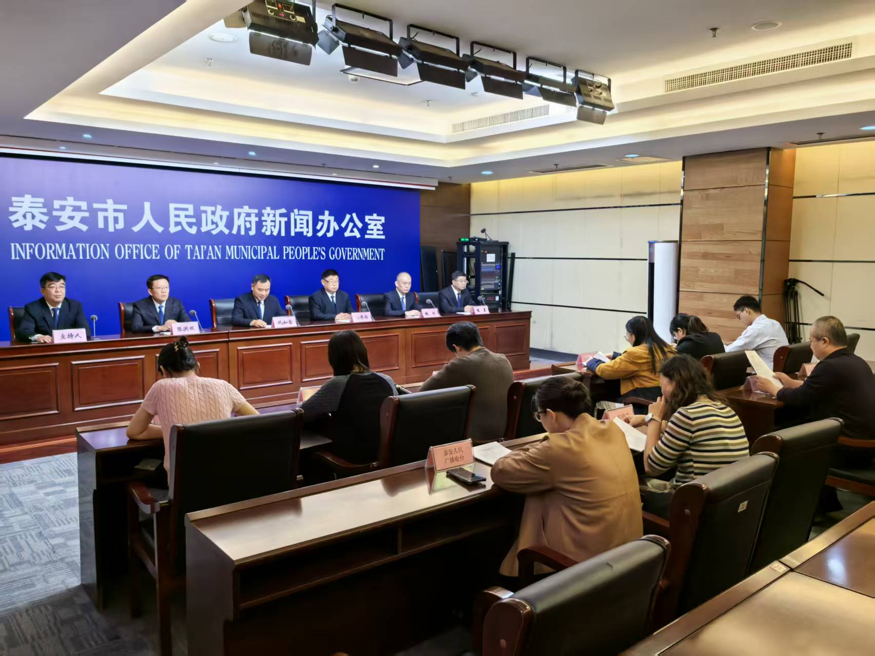 微信图片_20250928110346_903_124.jpg 微信图片_20250928110346_903_124.jpg