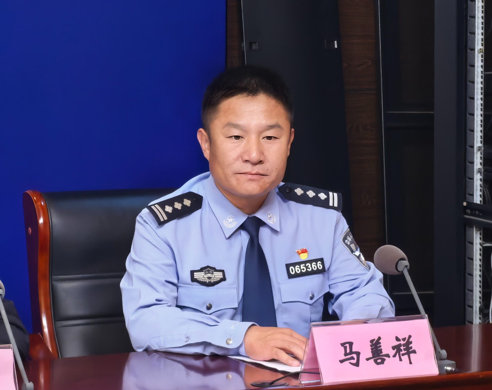 微信图片_20250928152315_935_124.jpg 微信图片_20250928152315_935_124.jpg