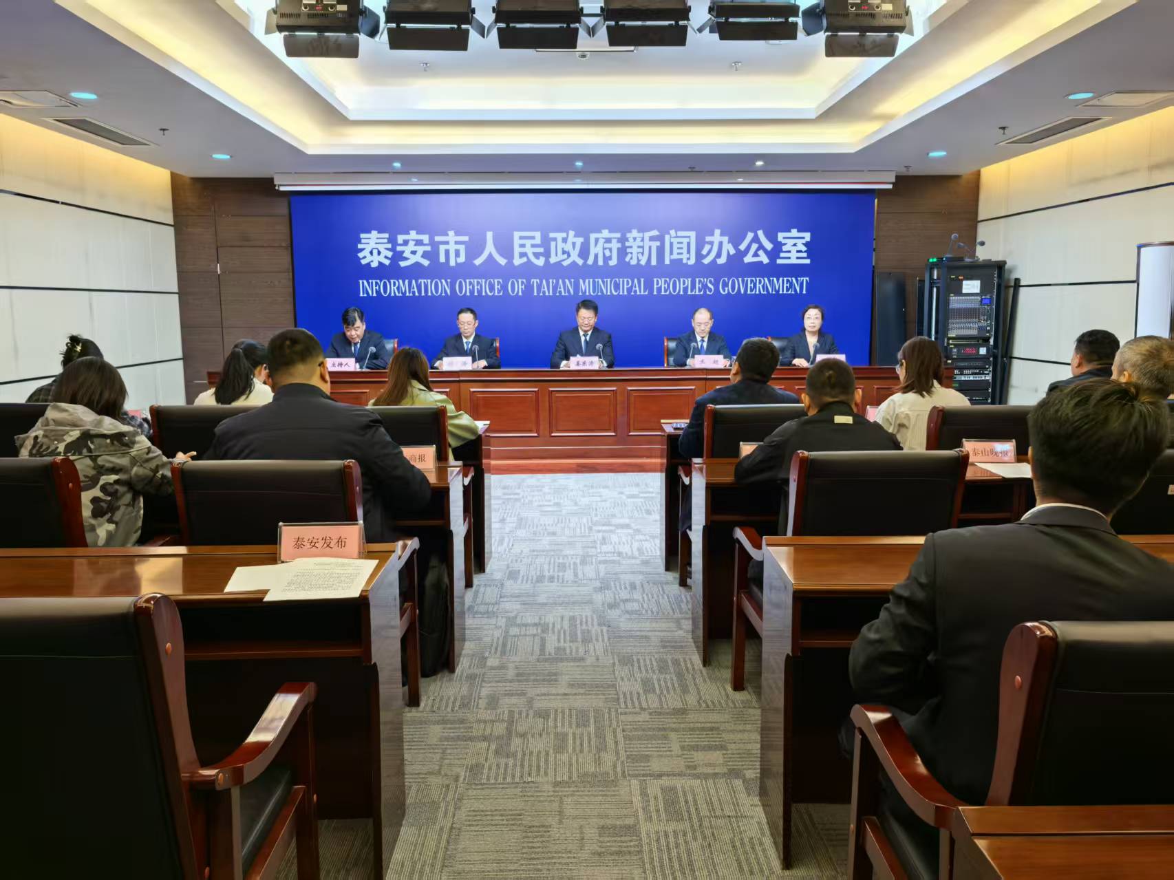 微信图片_20251016102327_1085_124.jpg 微信图片_20251016102327_1085_124.jpg