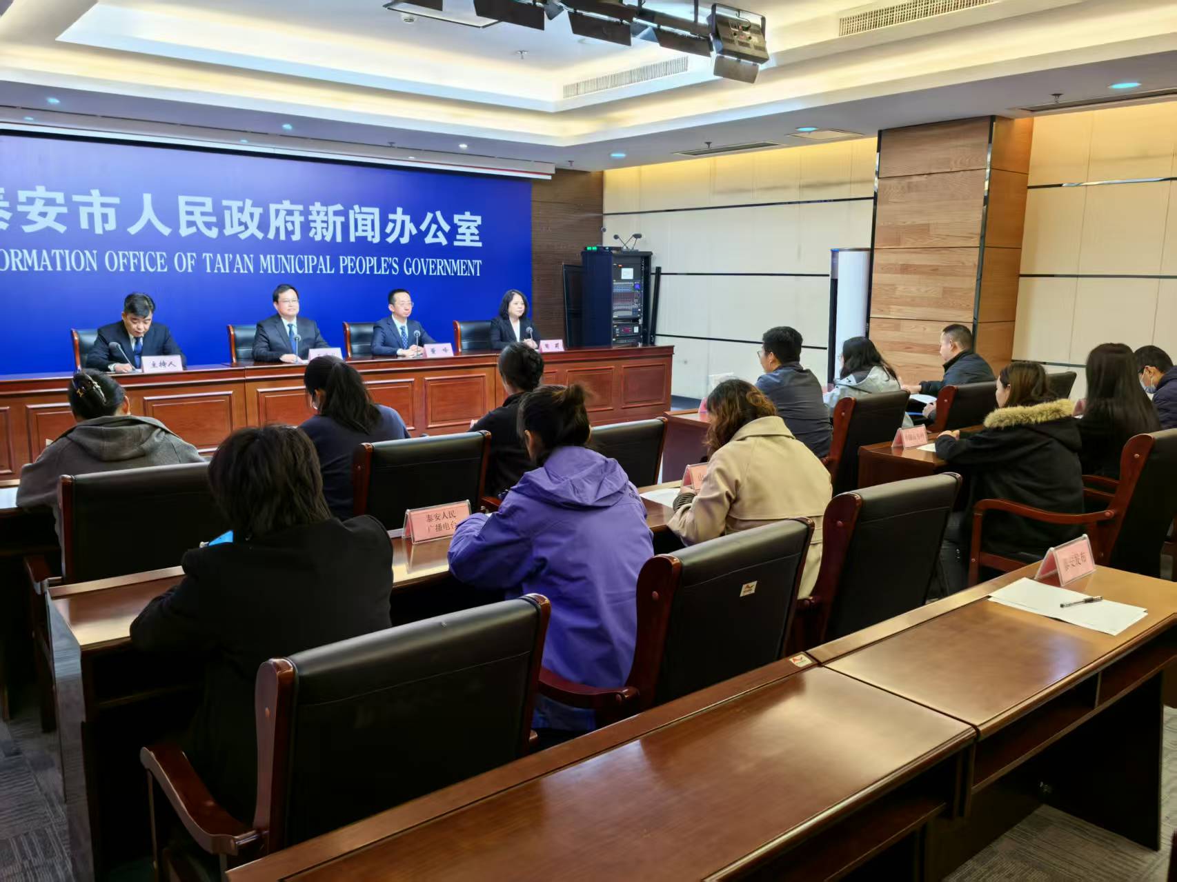 微信图片_20251027151407_1158_124.jpg 微信图片_20251027151407_1158_124.jpg